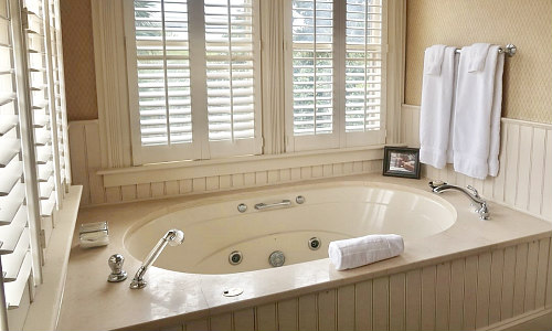 South Carolina Hot Tub Suites - Hotels with In-Room Jetted Tubs