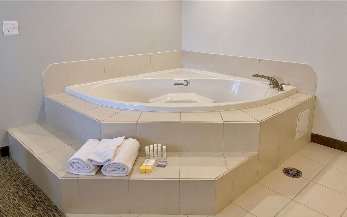 Corner Whirlpool Suite Big Enough for 2 People in a Room at Springhill Suites Auburn Hills, Detroit MI