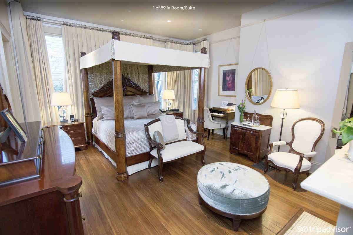 Romantic Suite in Atlanta GA at Stonehurst Place with Four Poster Bed