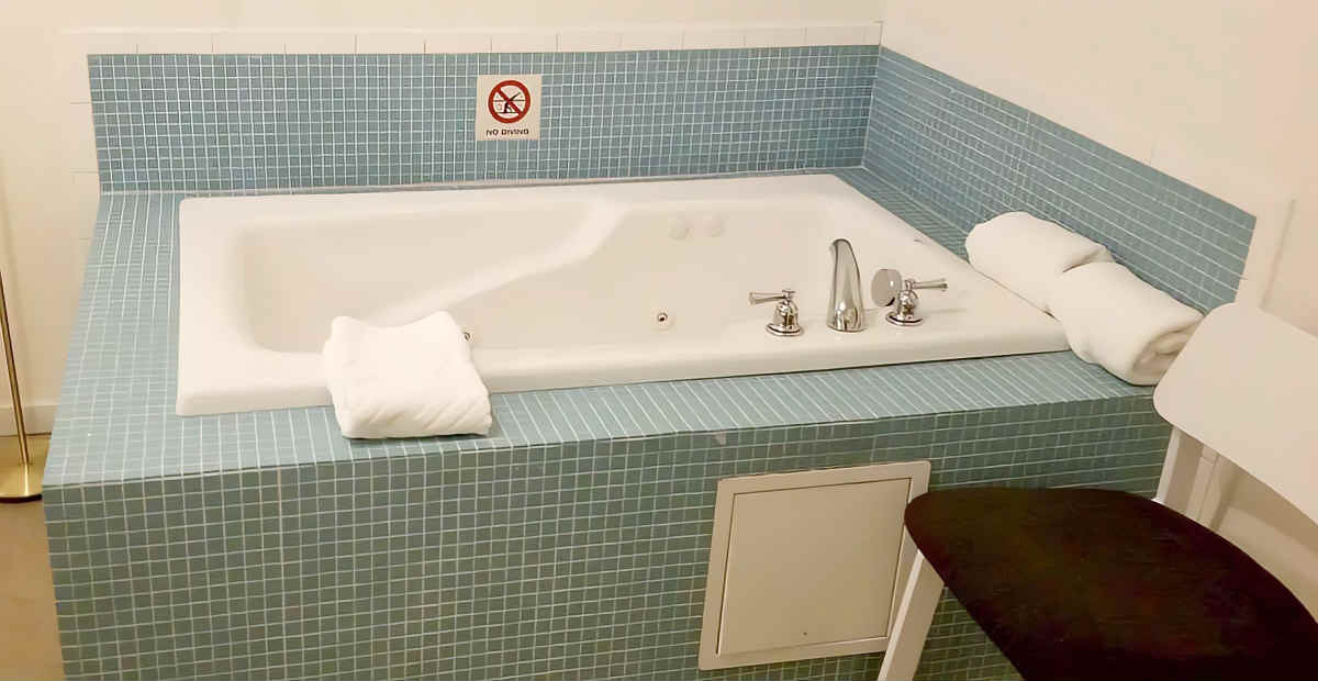 In-Room Whirlpool Tub at Trumbull and Porter Hotel in Detroit, Michigan