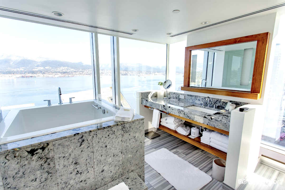 Vancouver BC Hot Tub Suites West Coast Jetted Tubs from 195/Night