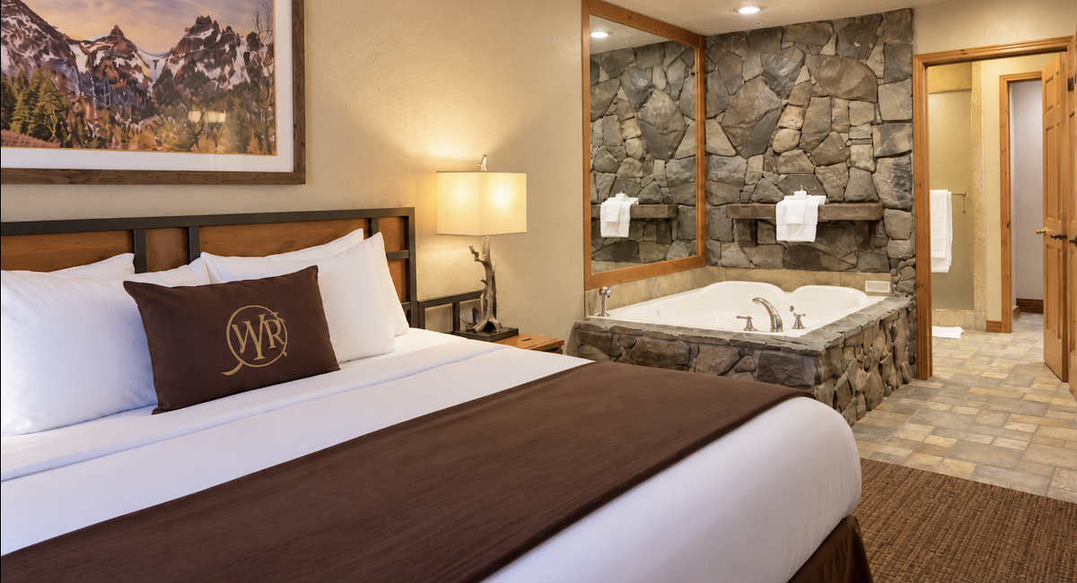 One Bedroom Villa with a Jetted Tub at the Westgate Park City Resort, Utah