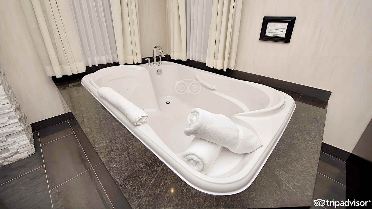 Jetted Tub Suite at the C Hotel by Carmen's, BW Premier Collection, Hamilton Ontario