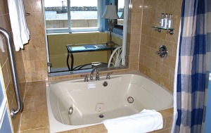 California Hot Tub Suites Hotels With Private In Room Whirlpool Tubs In Room Whirlpool Tub Portofino Hotel Redondo Beach Ca